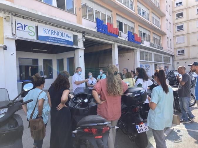 Obligation vaccinale : À Ajaccio et Bastia les soignants manifestent devant l'ARS