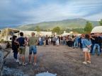 Ajaccio : 200 personnes rassemblées en soutien à un jeune entrepreneur après l'incendie de ses camions