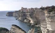 Maisons évacuées à Bonifacio pour risque d'effondrement : les arrêtés préfectoraux rétablis en appel 