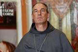 Fin de vie : le cardinal Bustillo met en garde contre "une société fatiguée qui propose la mort comme solution" 