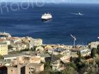 Pourquoi deux navires de croisière ont mouillé toute la journée au large de Bastia ?
