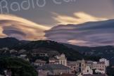 Ambiance… lenticulaire au dessus de la Corse 