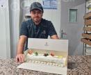 Didier Leoncini dévoile la recette de sa bûche de Noël chantilly- fraises 